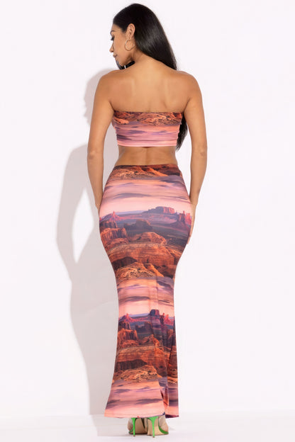 Printed Tube Top & Maxi Skirt Set – Polyester & Spandex, Flattering for All Body Types, Warm Rust Hue, Perfect for Casual Days & Beach Vacations