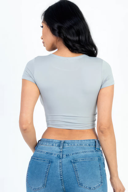 Short Sleeve Round Neck Crop Top – Polyester & Spandex, Perfect for Casual Outings & Trendy Looks with High-Waisted Bottoms