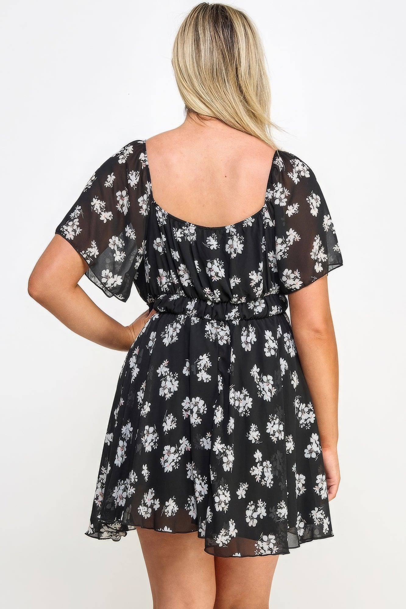 Plus Size Floral Chiffon Dress – Soft & Durable Polyester, Feminine Floral Print, Perfect for Special Occasions with Heels & Accessories