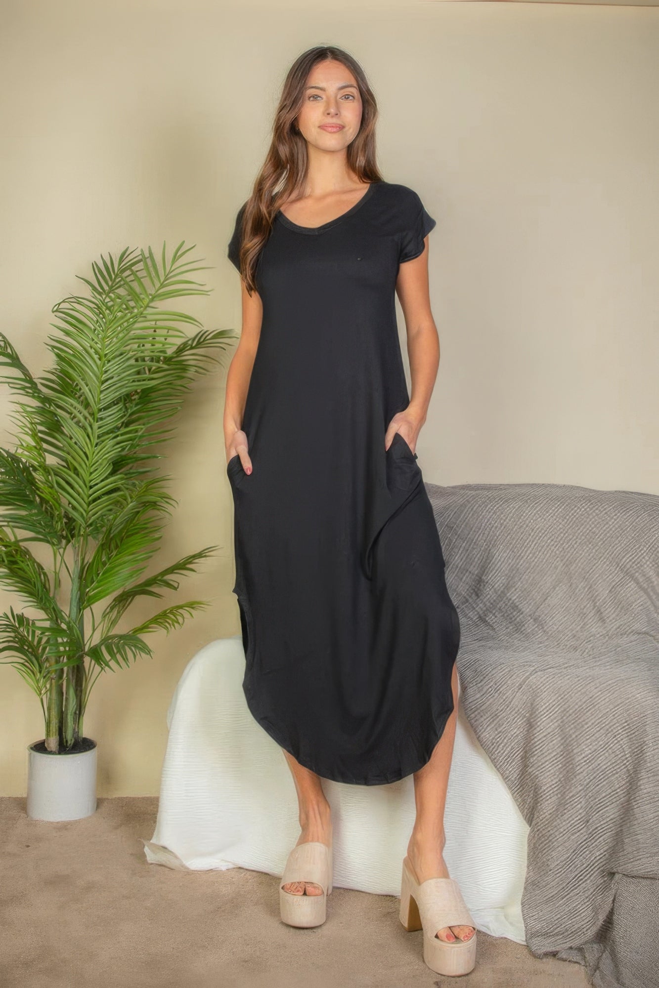 V-Neck Batwing Sleeve Maxi Dress with Hidden Pockets – Soft, Stretchy Premium Blend of 92% Polyester & 8% Spandex for Comfort and Style