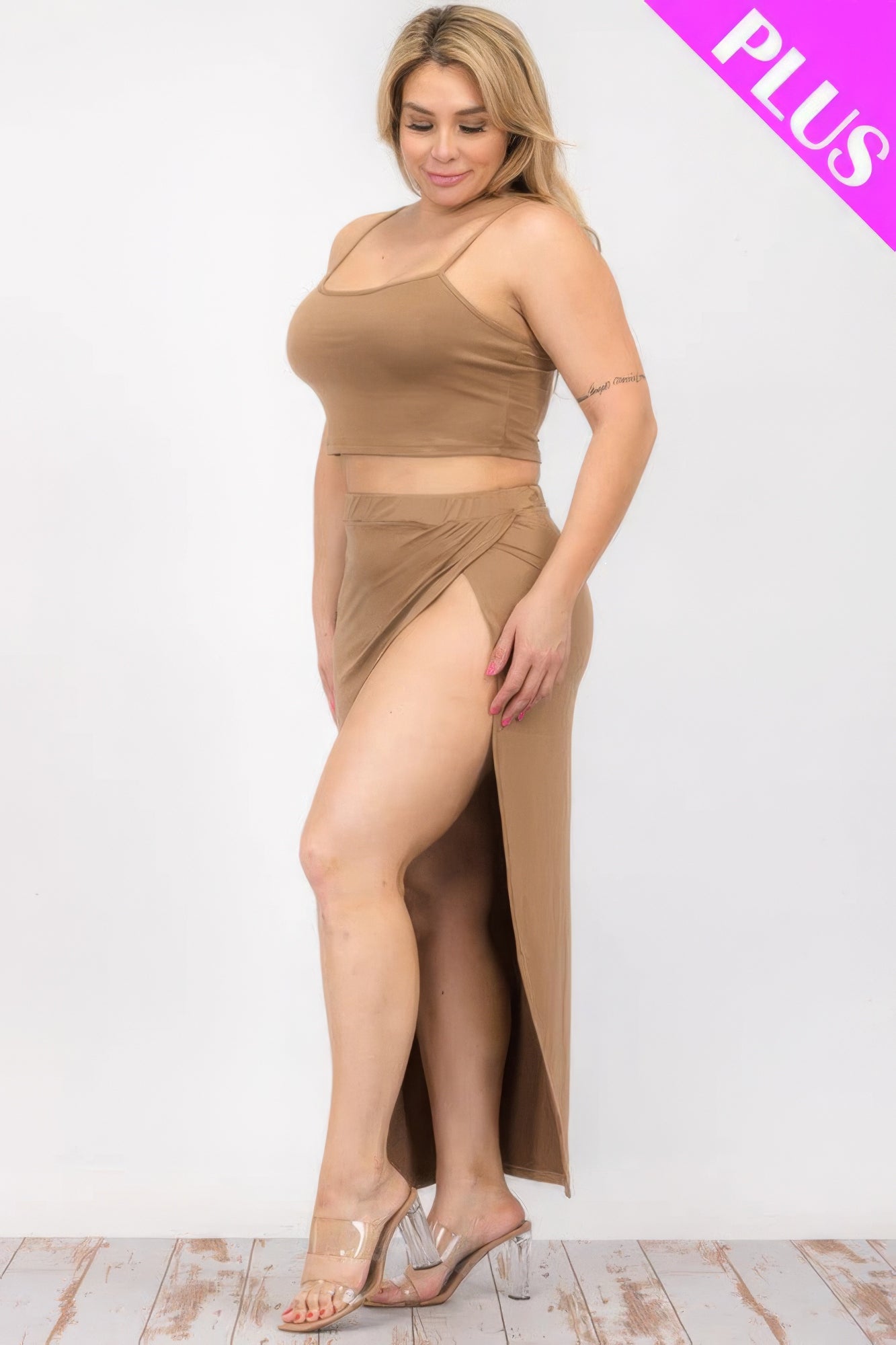 Plus Size Crop Cami & Split Thigh Maxi Skirt Set – Polyester & Spandex, Flattering Plus-Size Fit, Perfect for Casual Outings & Formal Events