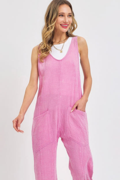 Summer Cotton Gauze Jumpsuit with Adjustable Straps & Oversized Patch Pockets – Lightweight, Versatile, and Perfect for Effortless Warm-Weather Style