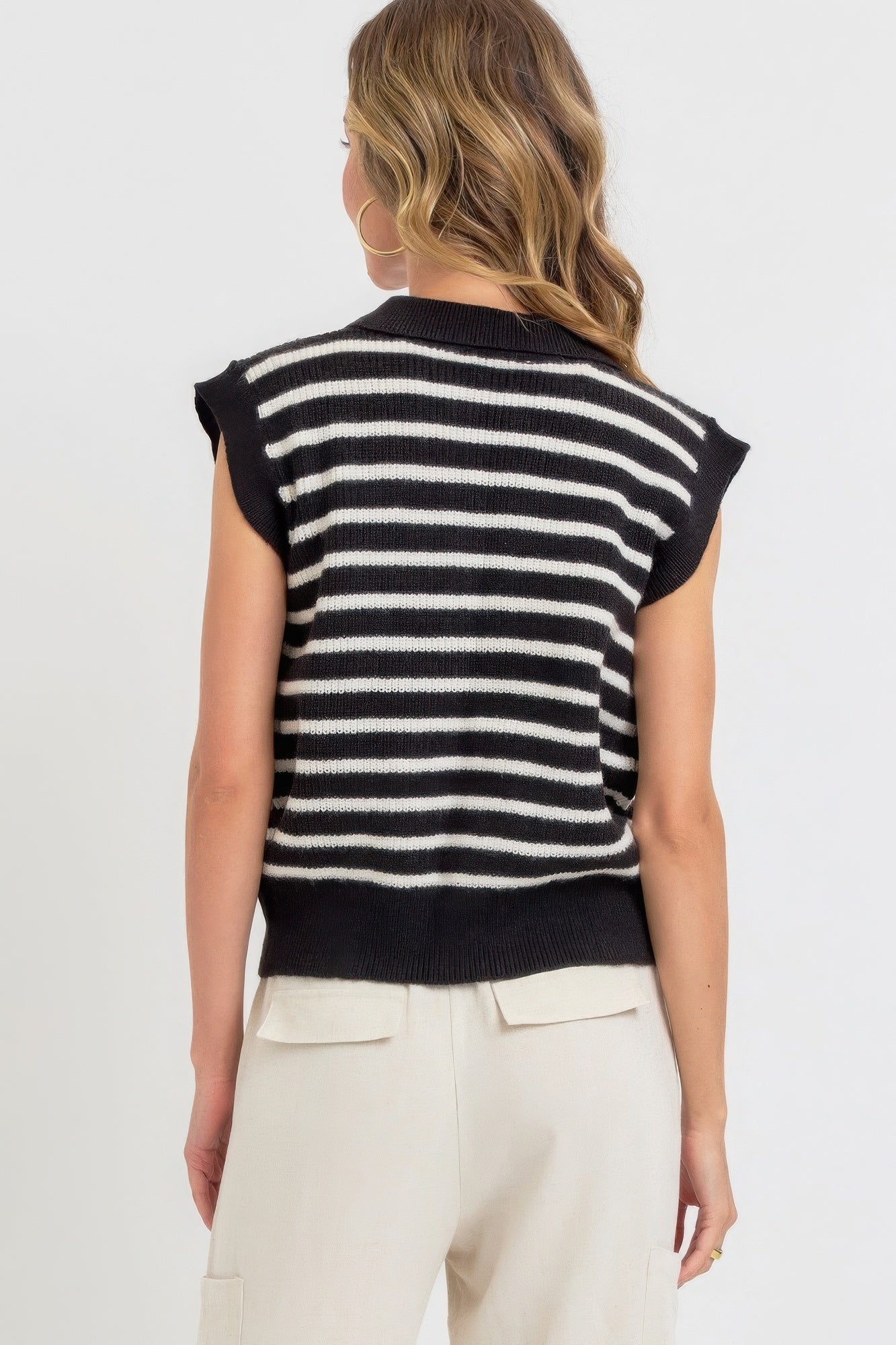 Casual Flower Patch Stripe Knit Top | Soft & Durable Blend for Effortless Everyday Style