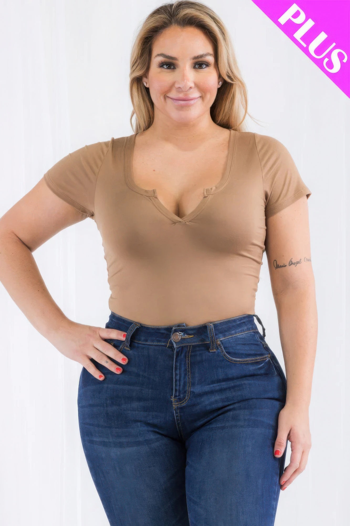 Plus Size Casual Split Neck Solid Short Sleeve Bodysuit – Soft & Stretchy Polyester-Spandex Blend, Comfortable Fit for All-Day Wear