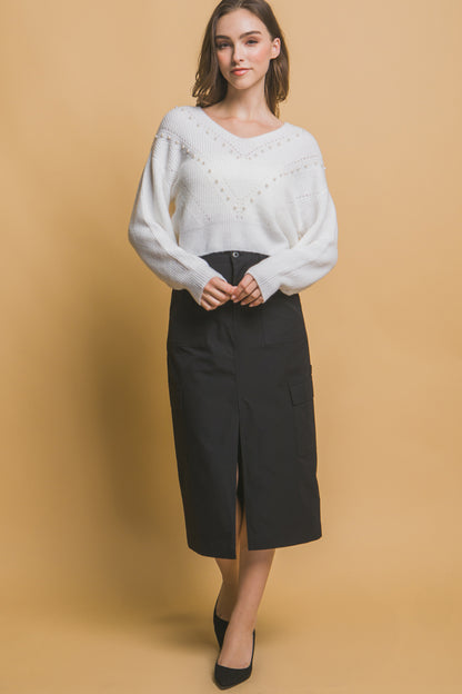 Pearl-Detail Sweater – Soft, Stretchy Blend of Polyester, Nylon & Spandex, Perfect for Special Occasions or Elevating Everyday Style with Refined Pearl Accents