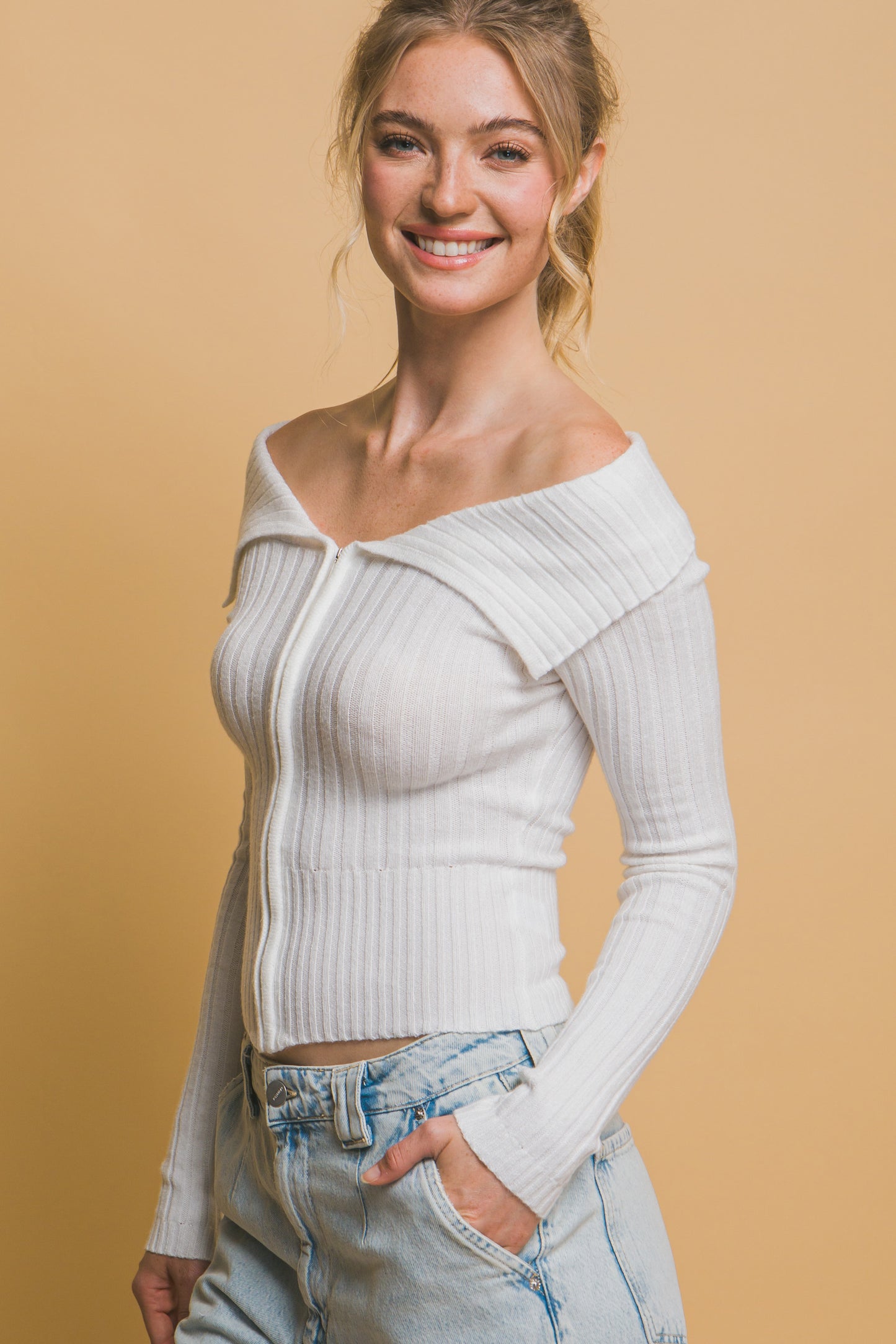 Ribbed Bardot Zip-Up Long Sleeve Top – Viscose, Polyester & Nylon Blend, Off-Shoulder Neckline with Zip Closure, Perfect for Casual Outings & Evening Events